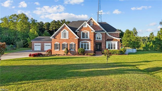 2700 Ballahack RD, Chesapeake, VA 23322
