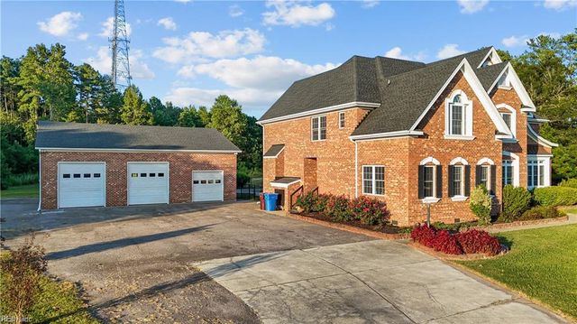 2700 Ballahack RD, Chesapeake, VA 23322