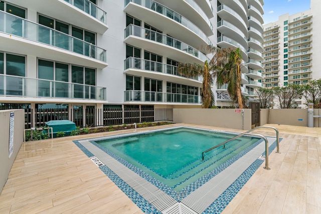 3100 N Ocean Drive H1206, Singer Island, FL 33404