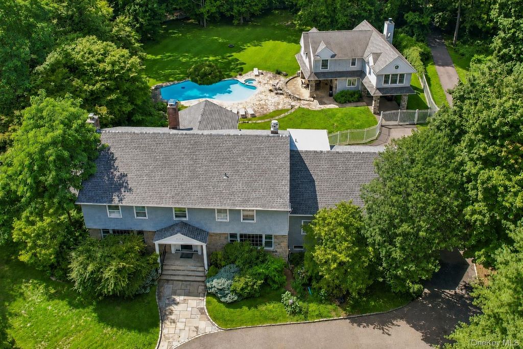 415 Grace Church Street, Rye, NY 10580 — photo 2
