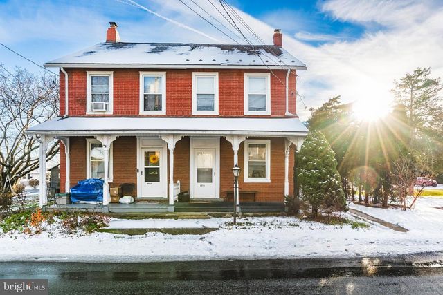 8914 BROOKDALE RD, Breinigsville, PA 18031