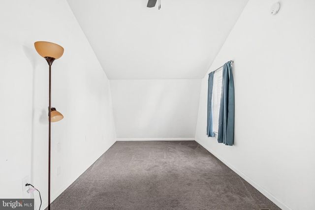 8914 BROOKDALE RD, Breinigsville, PA 18031