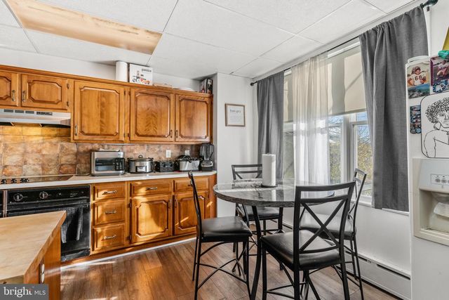 8914 BROOKDALE RD, Breinigsville, PA 18031