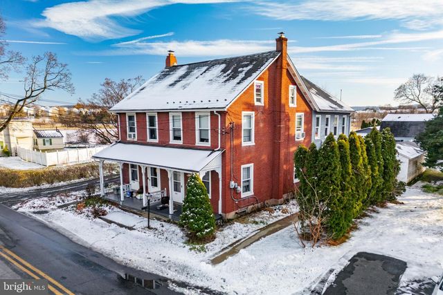 8914 BROOKDALE RD, Breinigsville, PA 18031