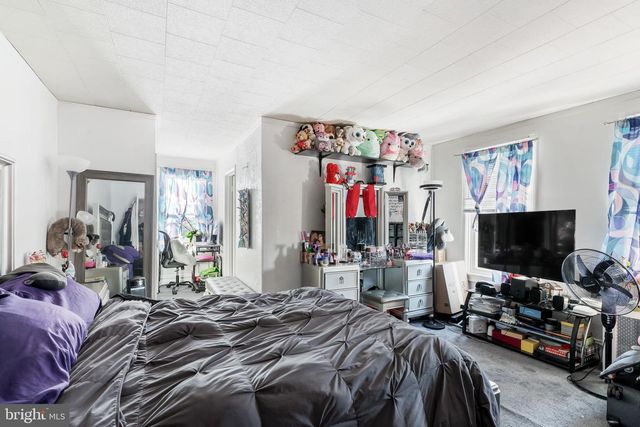 8914 BROOKDALE RD, Breinigsville, PA 18031