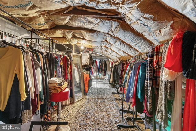 8914 BROOKDALE RD, Breinigsville, PA 18031