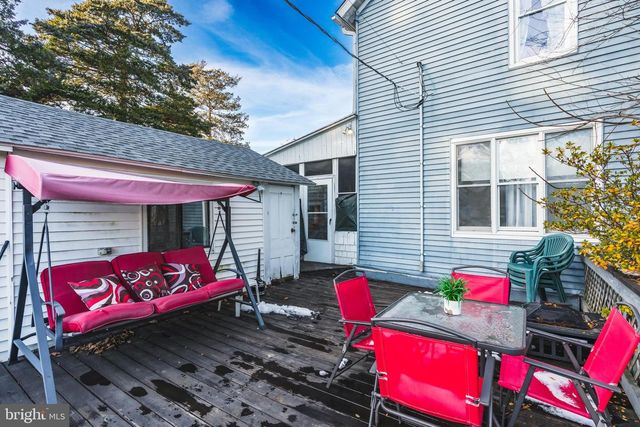 8914 BROOKDALE RD, Breinigsville, PA 18031