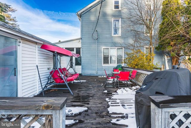 8914 BROOKDALE RD, Breinigsville, PA 18031