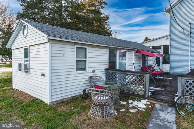 8914 BROOKDALE RD, Breinigsville, PA 18031