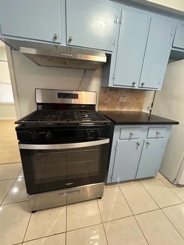 6521 Mobud Drive, Houston, TX 77074