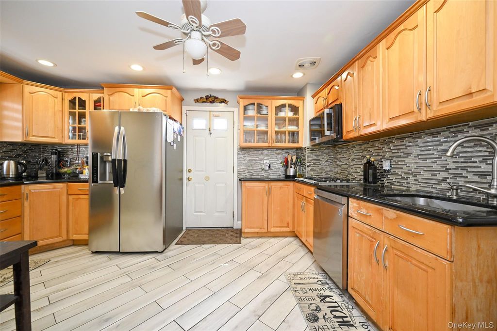 111-34 140th Street, Jamaica, NY 11435 — exterior