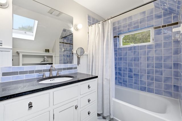 106 Chestnut St, Northampton, MA 01062