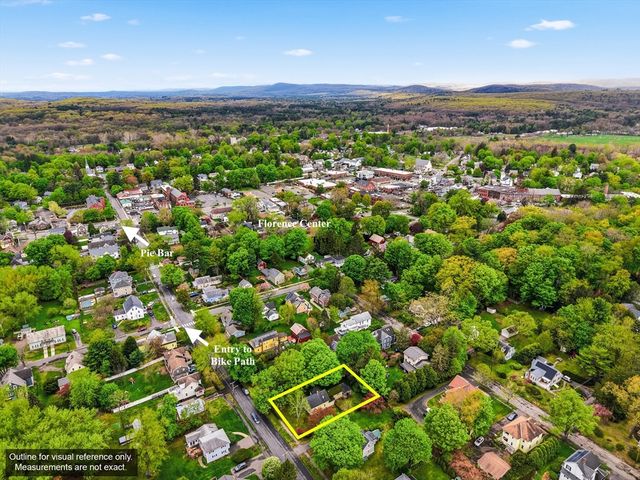 106 Chestnut St, Northampton, MA 01062