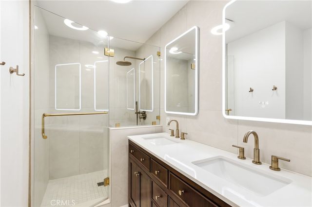 17331 Barnhill, Cerritos, CA 90703