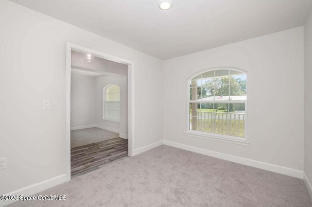 483 Oakleaf Street SW, Palm Bay, FL 32908