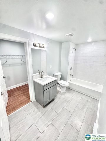 829 West Linden Street Apt 1 Rear, Allentown City, PA 18101