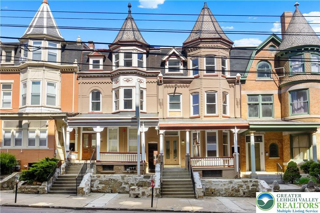 829 West Linden Street Apt 1 Rear, Allentown City, PA 18101