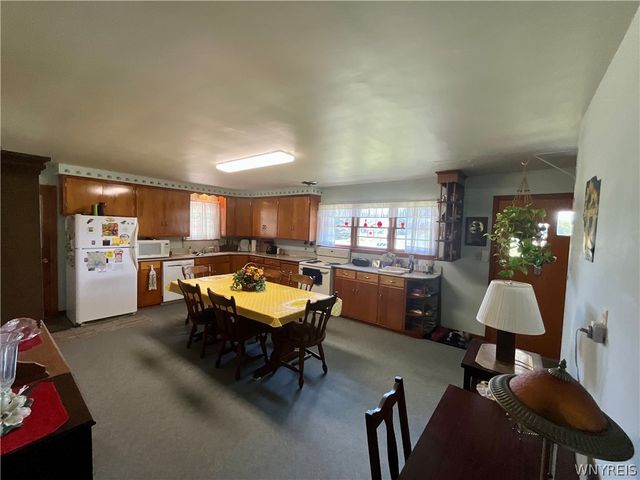 6680 Heise Road, Clarence, NY 14032