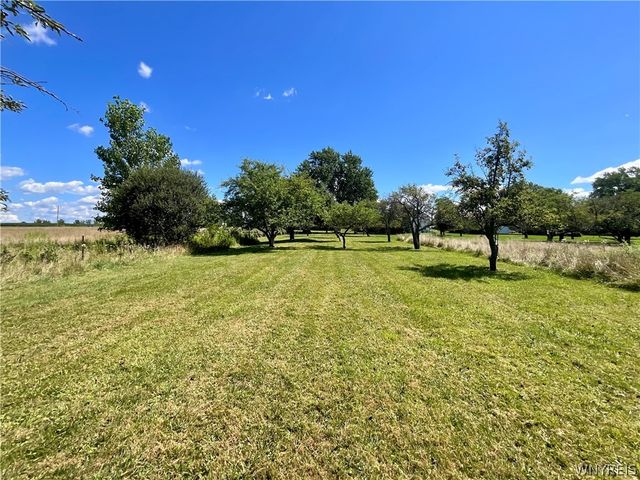 6680 Heise Road, Clarence, NY 14032