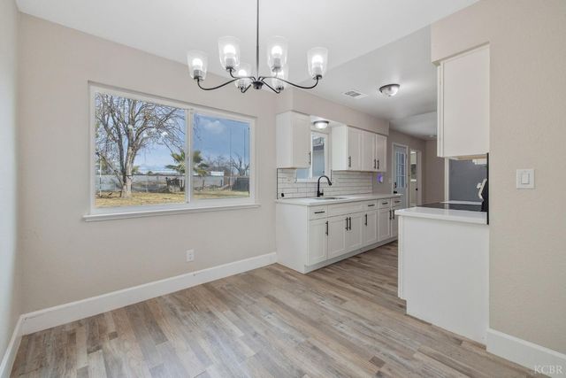 1401 N Williams Street, Hanford, CA 93230