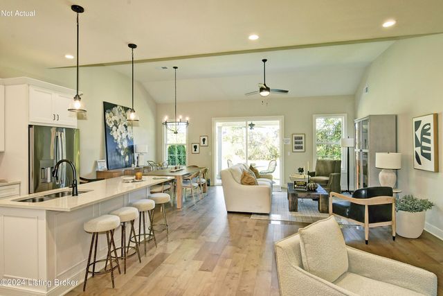 12510 Button Willow Ln, Louisville, KY 40299