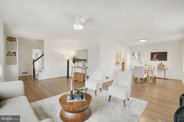 5411 22ND ST N, Arlington, VA 22205