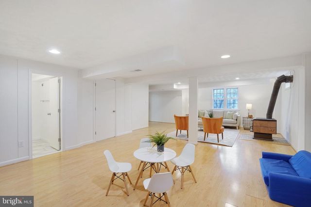 5411 22ND ST N, Arlington, VA 22205