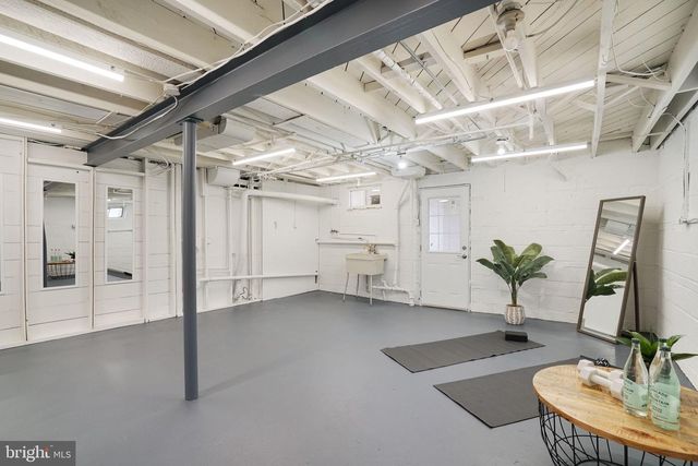 5411 22ND ST N, Arlington, VA 22205