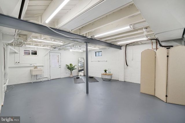 5411 22ND ST N, Arlington, VA 22205