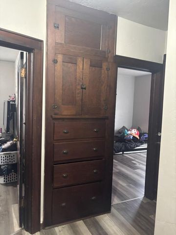 539 S CLAY STREET, Green Bay, WI 54301