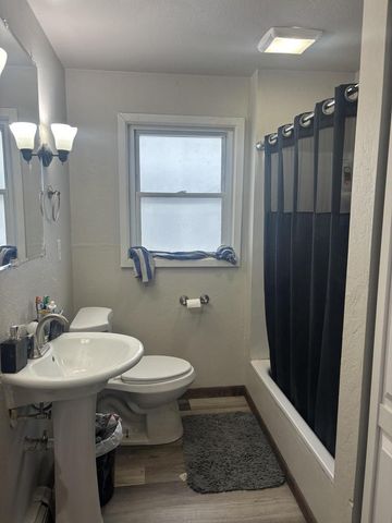 539 S CLAY STREET, Green Bay, WI 54301