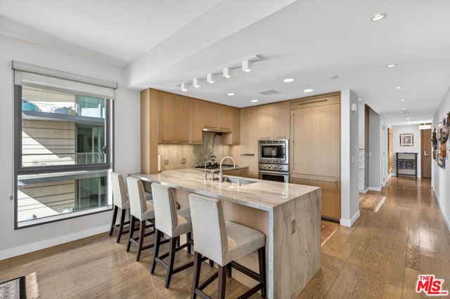 1755 Ocean Avenue 514, Santa Monica, CA 90401