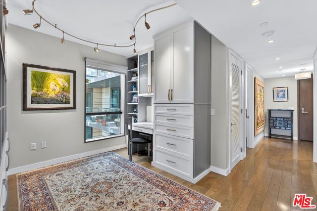 1755 Ocean Avenue 514, Santa Monica, CA 90401