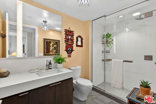 1755 Ocean Avenue 514, Santa Monica, CA 90401