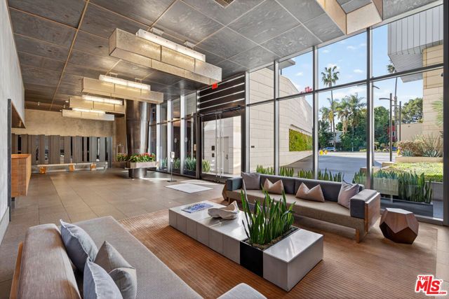 1755 Ocean Avenue 514, Santa Monica, CA 90401