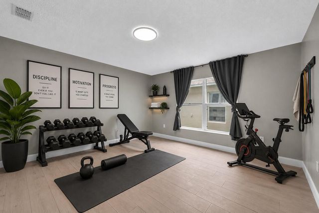 2566 12TH Square SW, Vero Beach, FL 32968