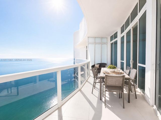15901 Collins Ave 4303, Sunny Isles Beach, FL 33160