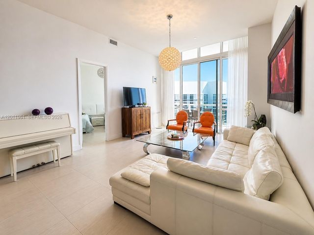 15901 Collins Ave 4303, Sunny Isles Beach, FL 33160