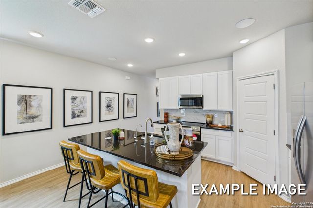 4997 Mala Vida, San Antonio, TX 78222