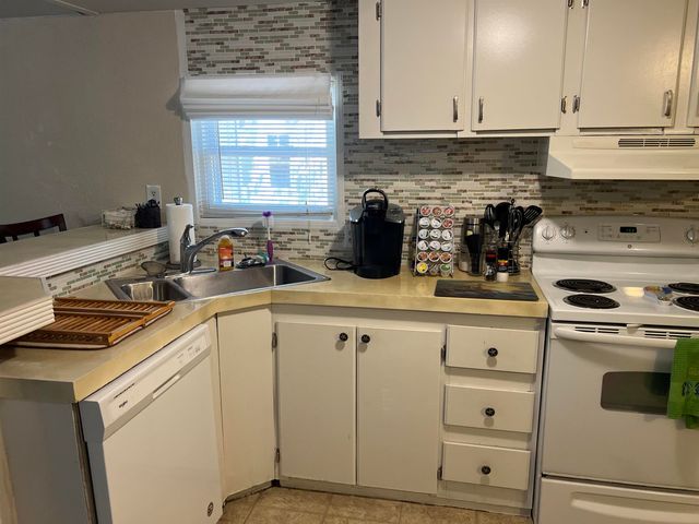 2720 Leo Dr., Myrtle Beach, SC 29575