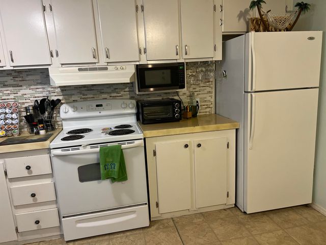 2720 Leo Dr., Myrtle Beach, SC 29575