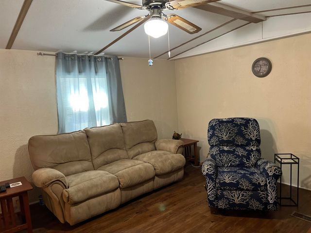 2720 Leo Dr., Myrtle Beach, SC 29575