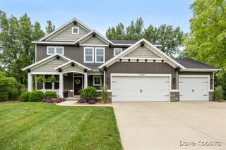 7362 Forsythia Avenue, Grand Rapids, MI 49508