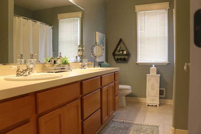 7932 Westside Drive, Hudsonville, MI 49426