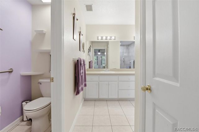 5940 W Pine Circle, Crystal River, FL 34429