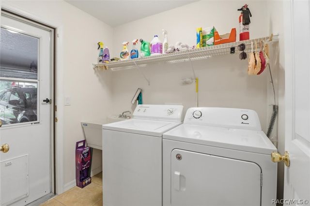5940 W Pine Circle, Crystal River, FL 34429