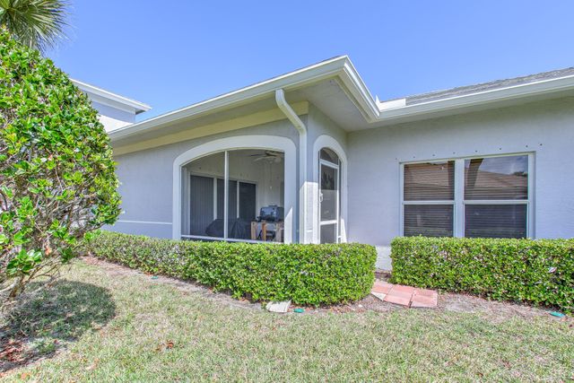 1829 Sandhill Crane Drive B2, Fort Pierce, FL 34982