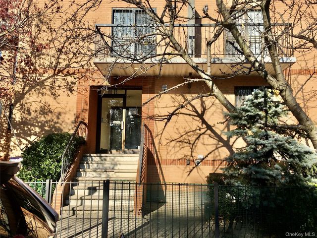 68-03 41st Avenue 1A, Woodside, NY 11377