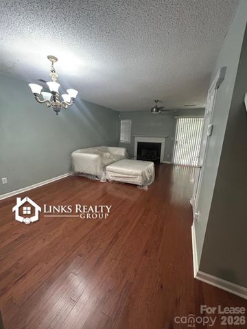 2208 Preakness Court, Charlotte, NC 28273