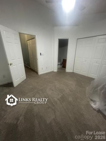 2208 Preakness Court, Charlotte, NC 28273